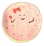 Round pink tooth-themed birthday cake with adorable tooth character and personalized message